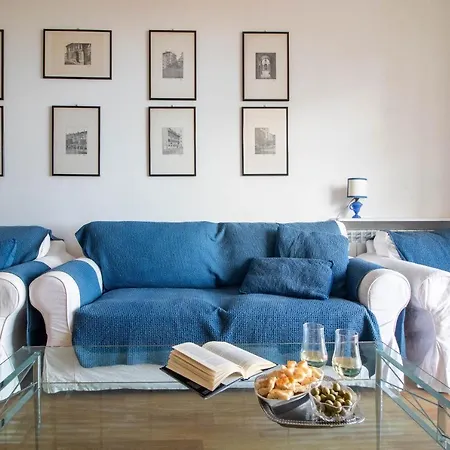 דירה Minerva House *