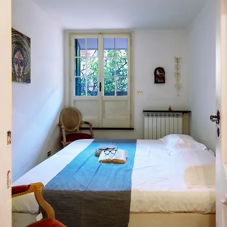 Minerva House *